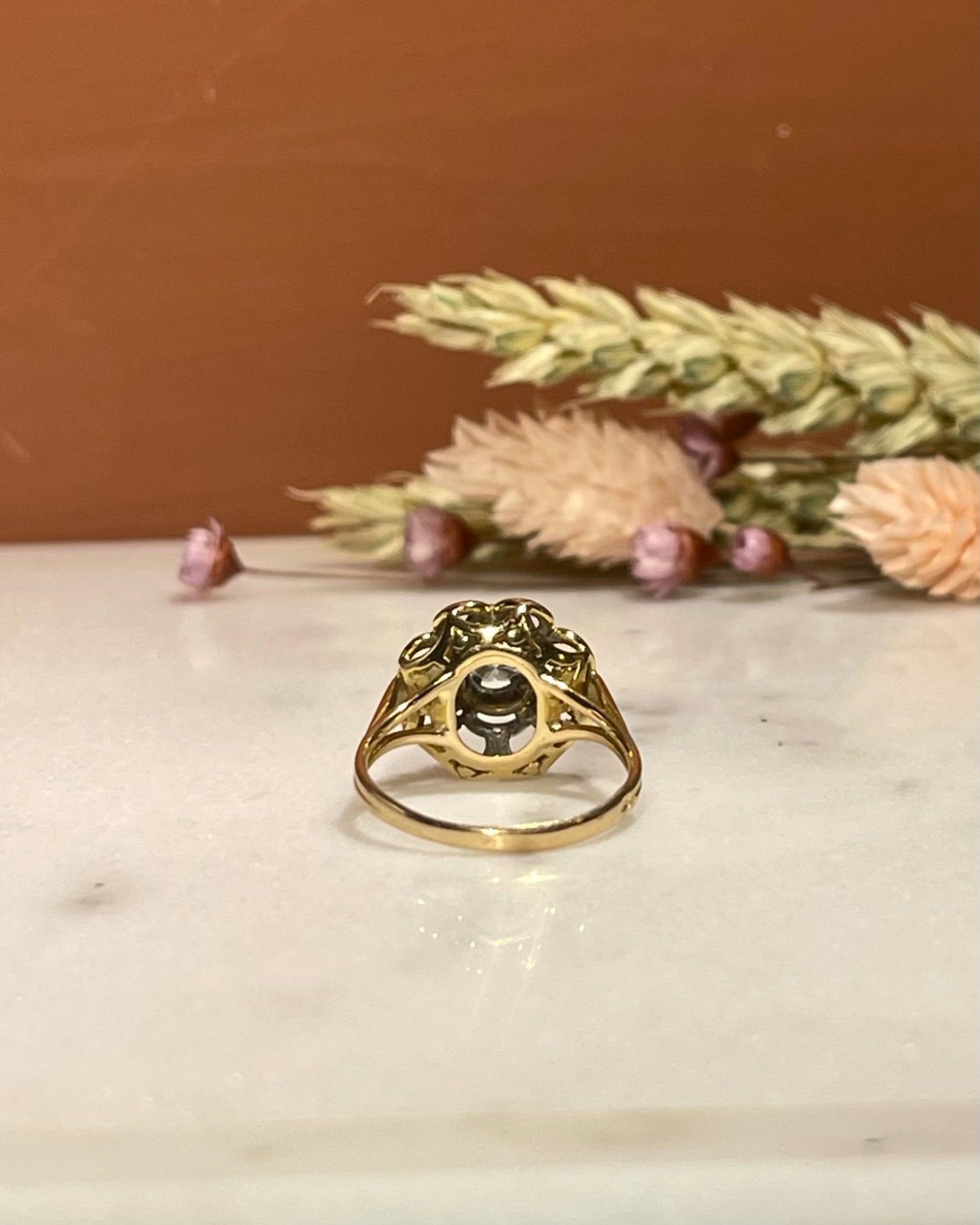 Bague Fleur Tressée Diamant 0.45 carat &quot;Érica&quot; - Elliade Paris
