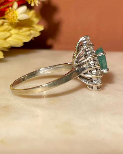 Bague Marguerite Émeraude 1 carat &amp; Diamants &quot;Tanya&quot;