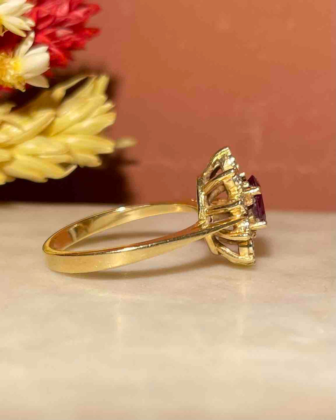 Bague Marguerite Rubis &amp; Diamants &quot;Aytana&quot;