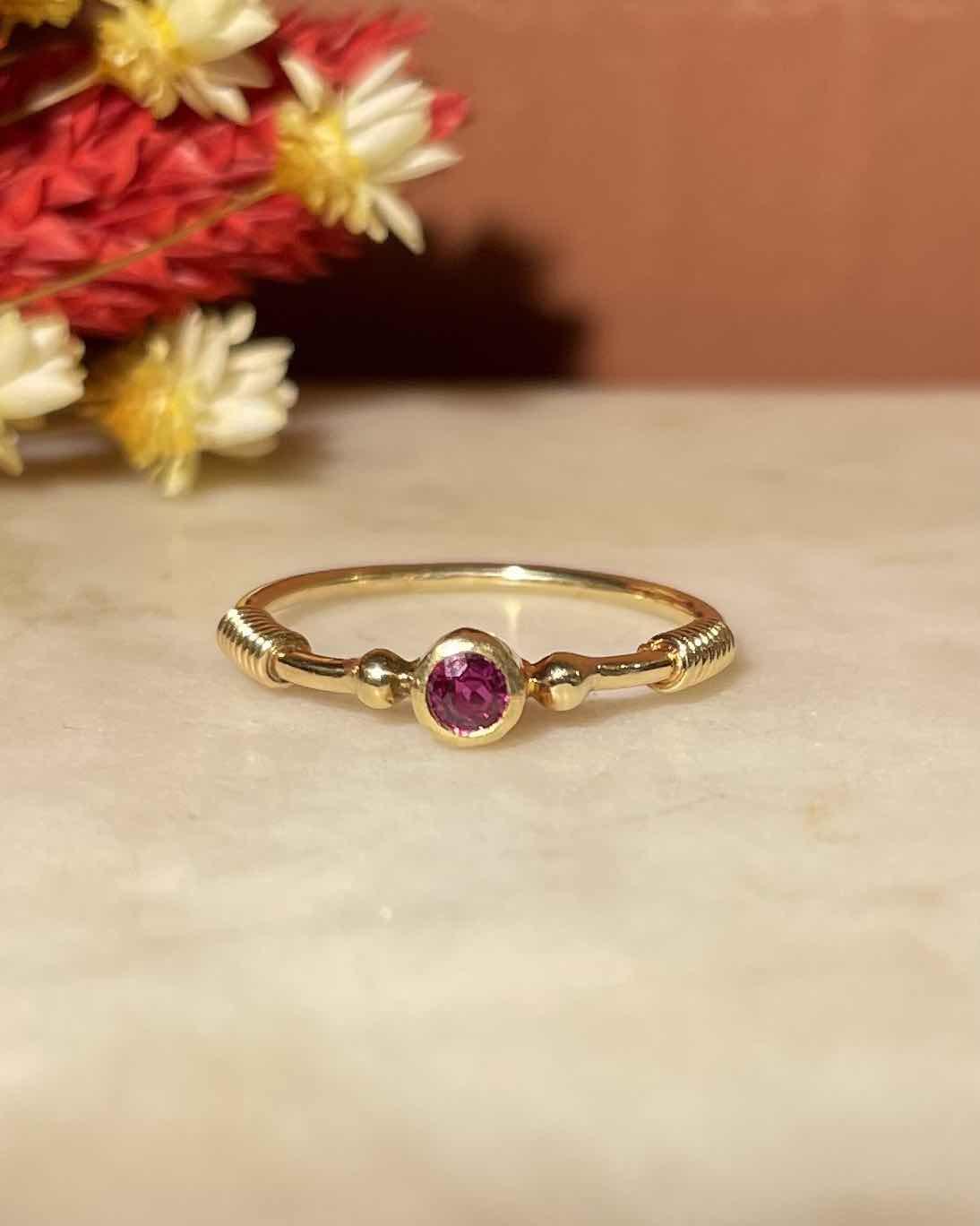 Bague Solitaire Grenat &quot;Gisèle&quot;