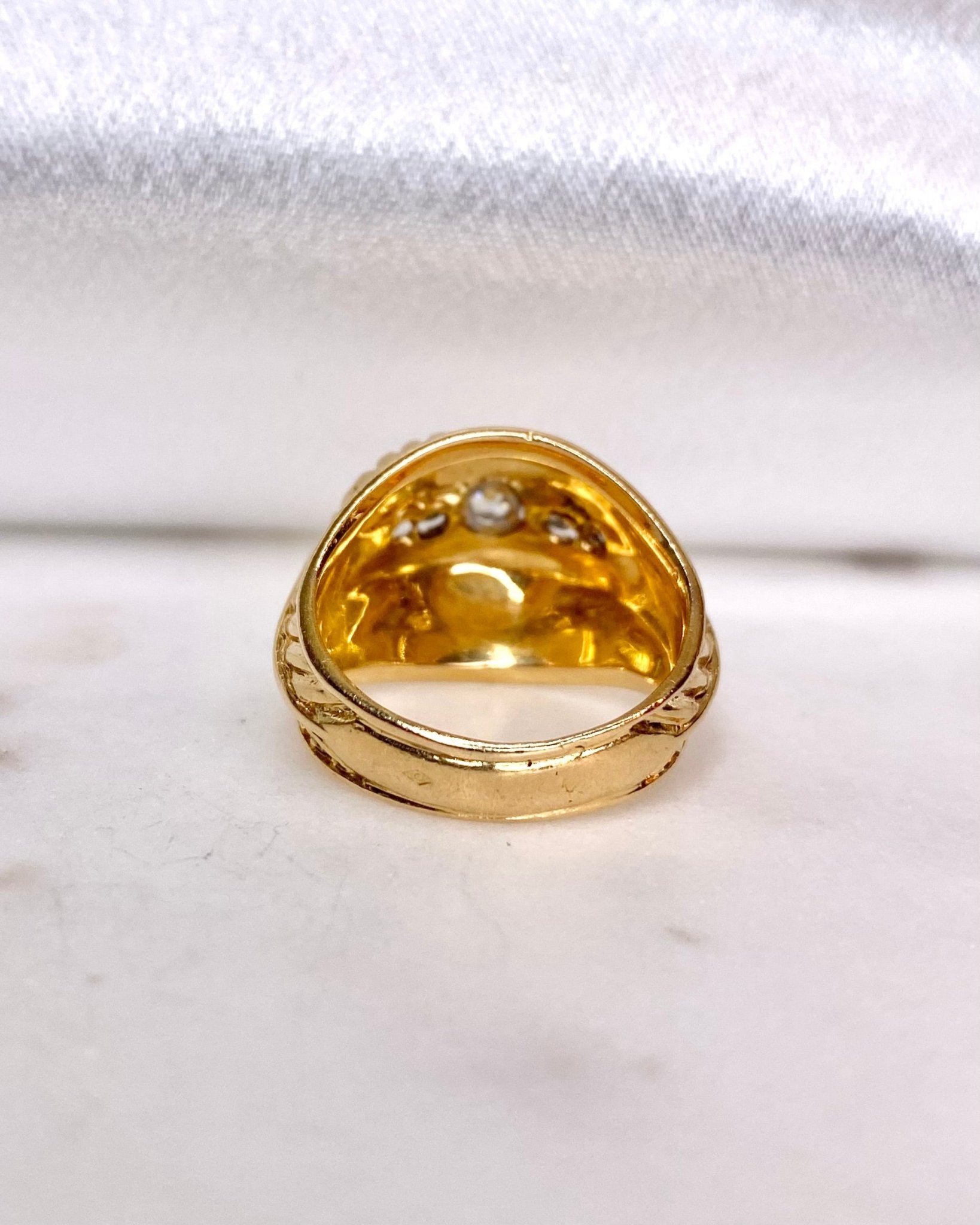 Bague Jarretière Diamants 1.03 carat &quot;Lally&quot; - Elliade Paris
