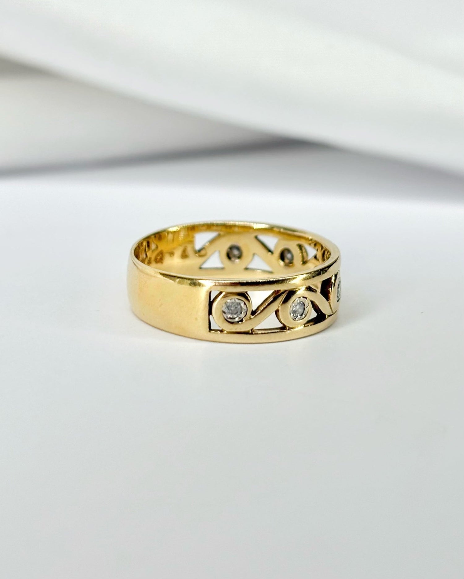 Bague Jonc 5 Diamants &quot;Maia&quot; - Elliade Paris