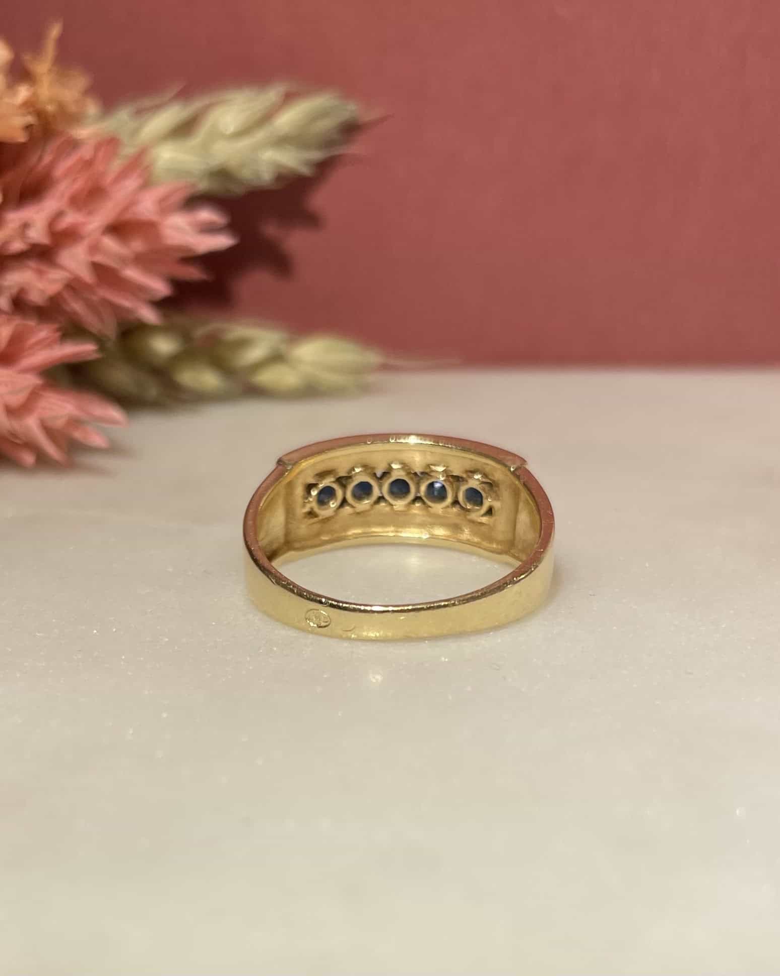 Bague Vintage Jonc Saphirs "Maora" - Elliade Paris
