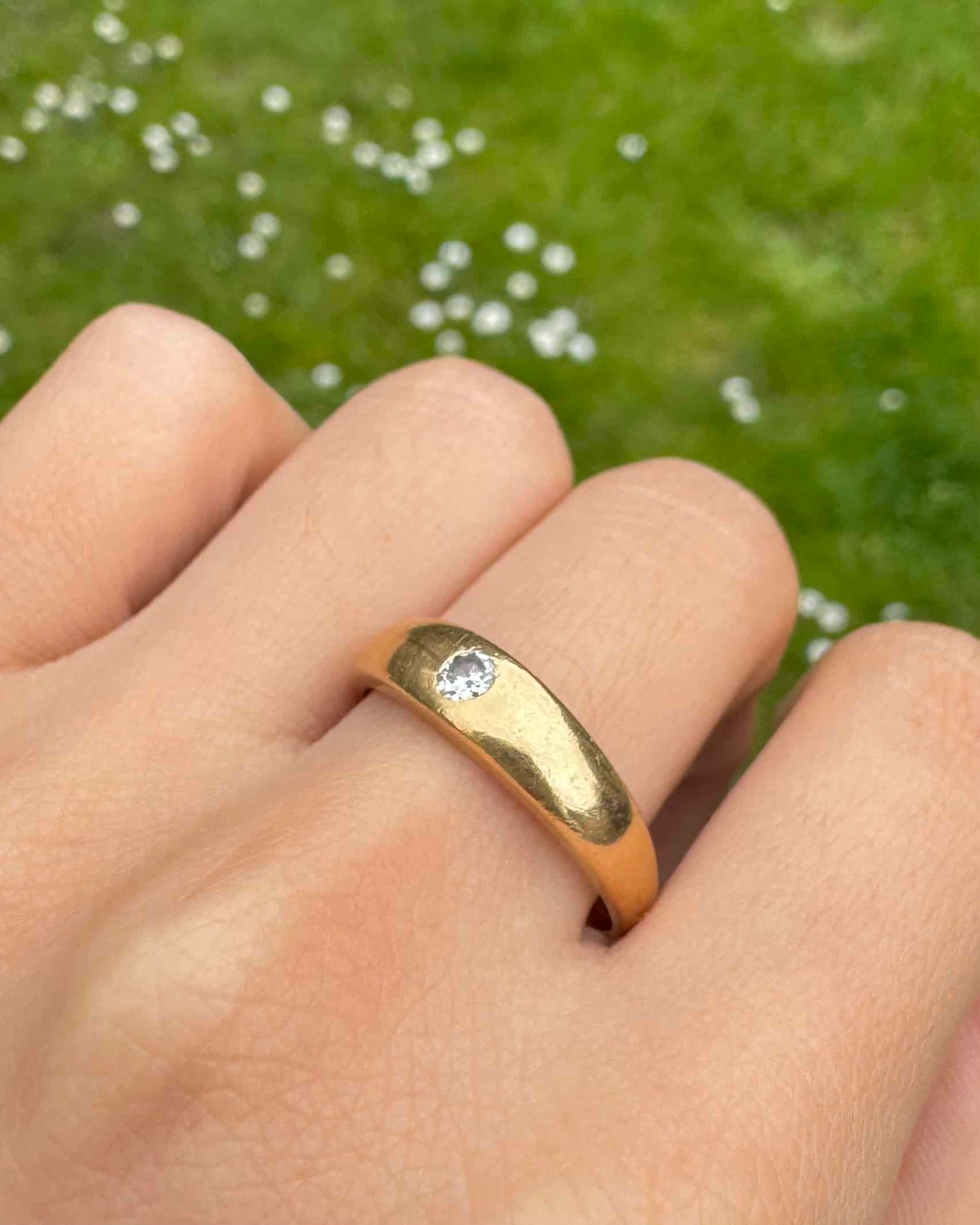 Anillo brazalete de oro y diamantes &quot;Freya&quot;