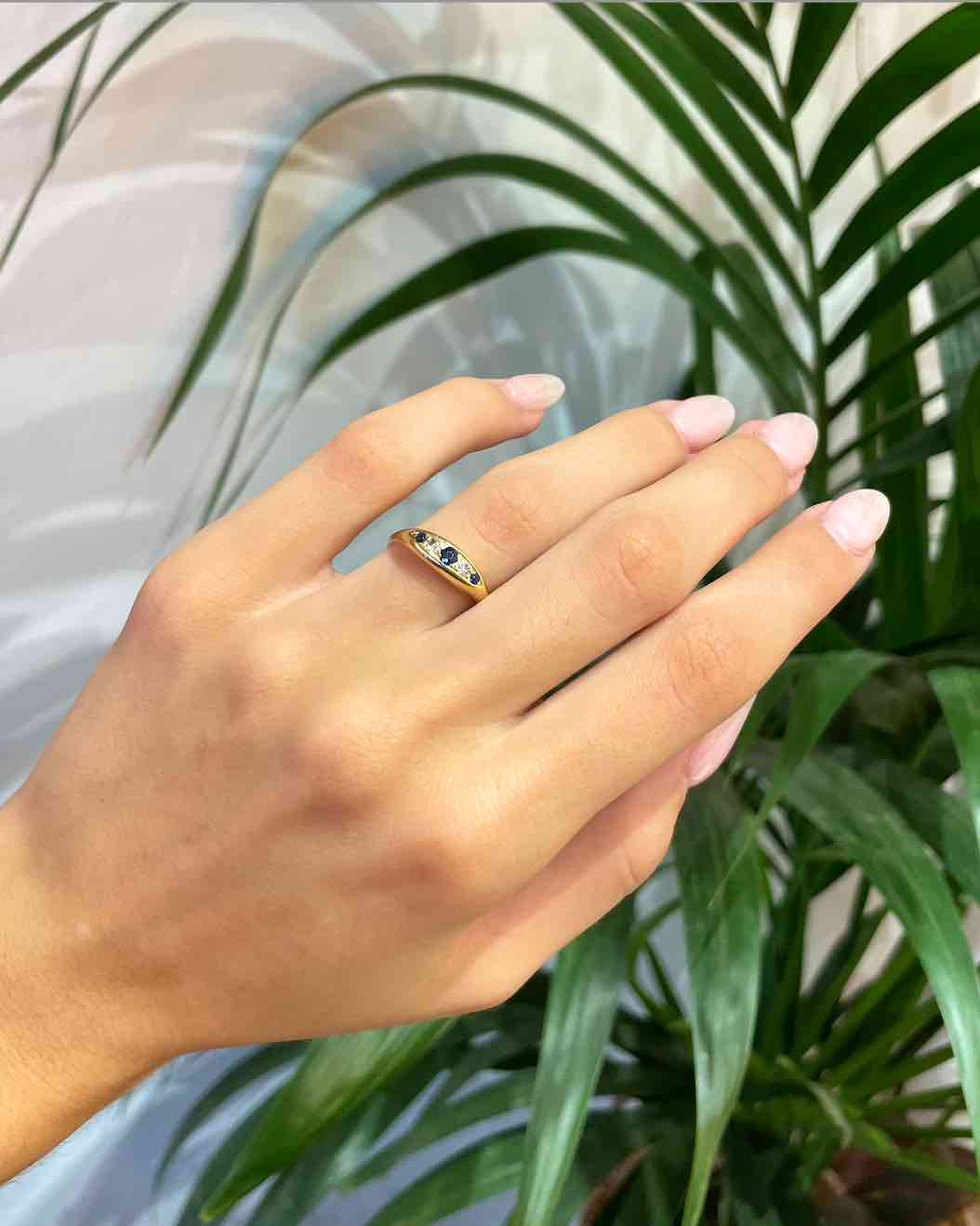 Bague rivière Saphirs &amp; diamants "Auriane"