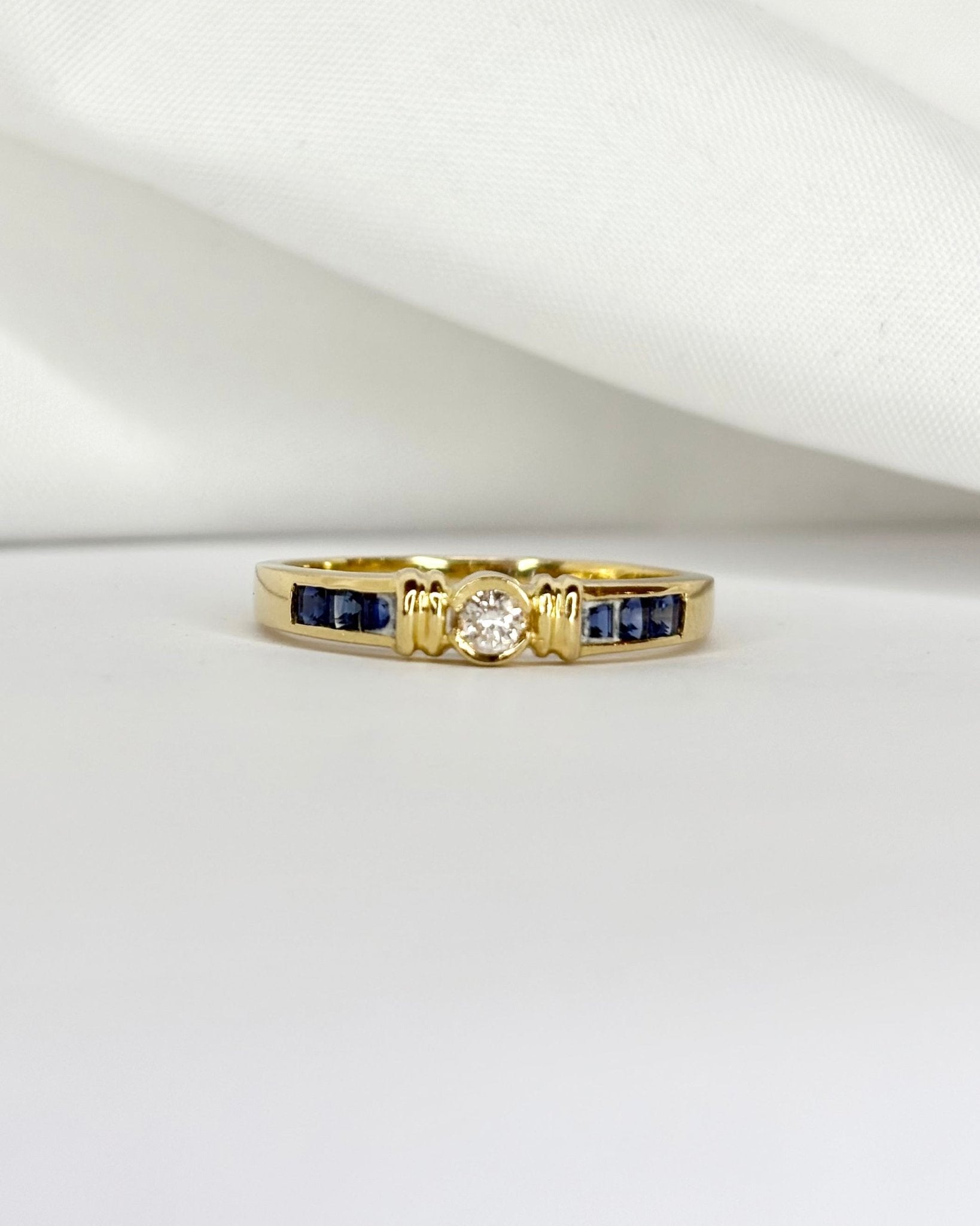Bague Jonc Diamant &amp; Saphirs "Alexia" - Elliade Paris
