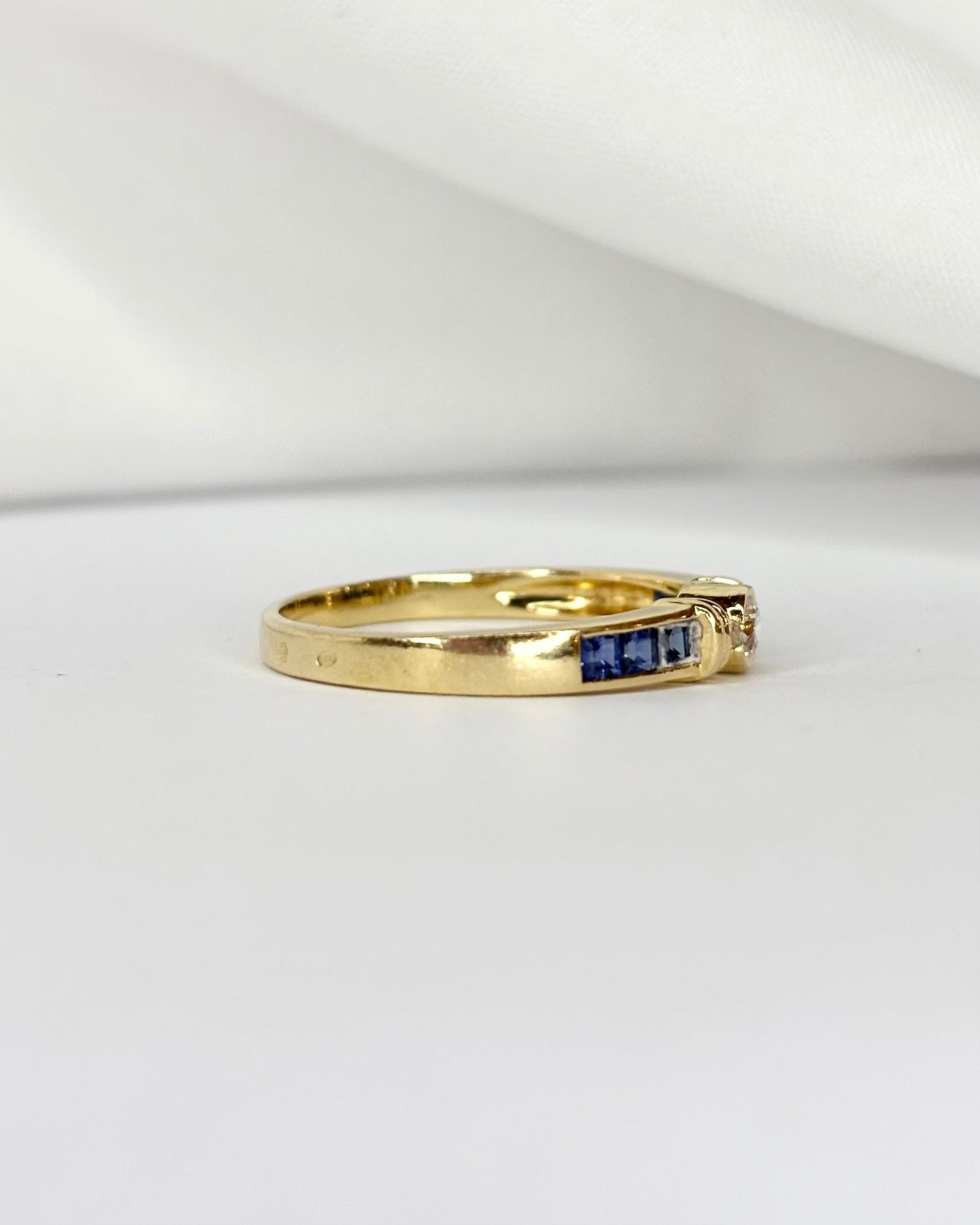 Bague Jonc Diamant &amp; Saphirs &quot;Alexia&quot; - Elliade Paris