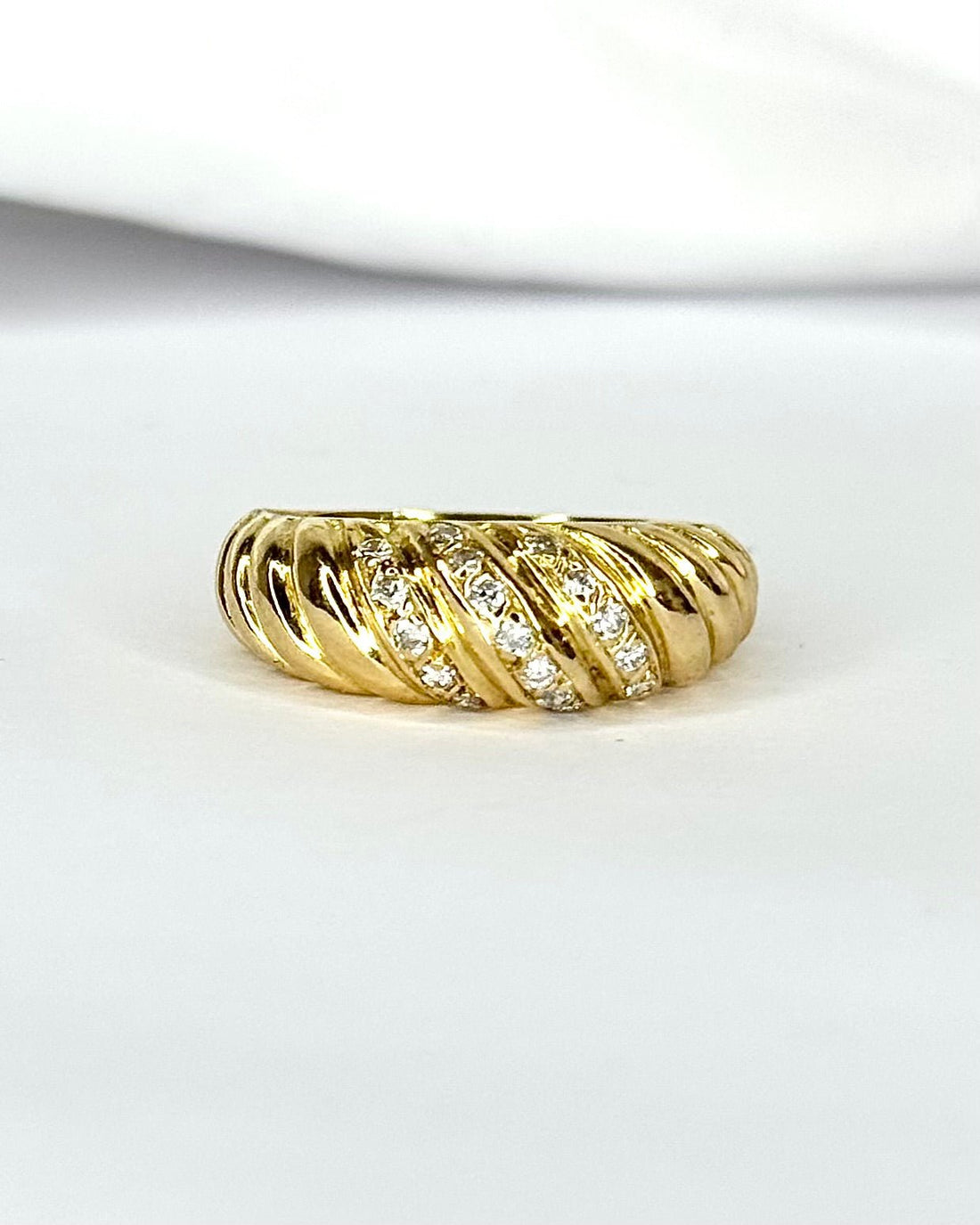 Bague Jonc Diamants 0.34 carat &amp; Or 5.43g "Julia" - Elliade Paris