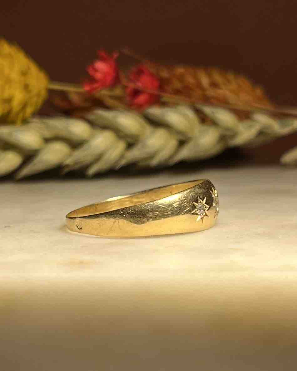 Bague Jonc Diamants en serti étoilé &quot;Klara&quot; - Elliade Paris