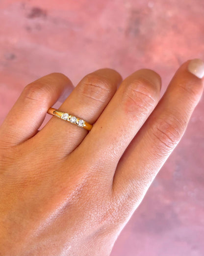 Bague Jonc Diamants &amp; Or 18 carats 4.4 g "Anaëlle" - Elliade Paris