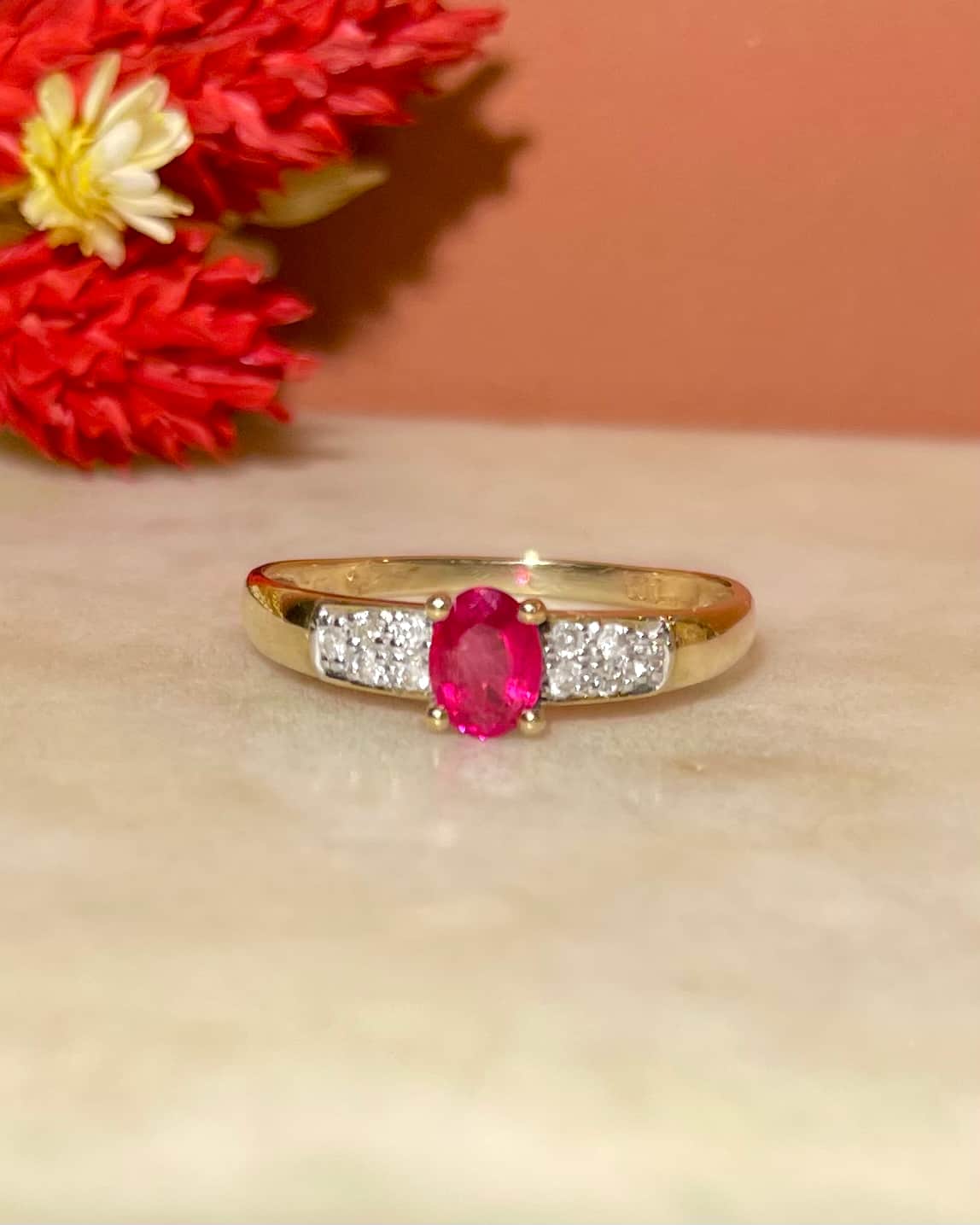 Bague Jonc Diamants &amp; Rubis "Emeline" - Elliade Paris