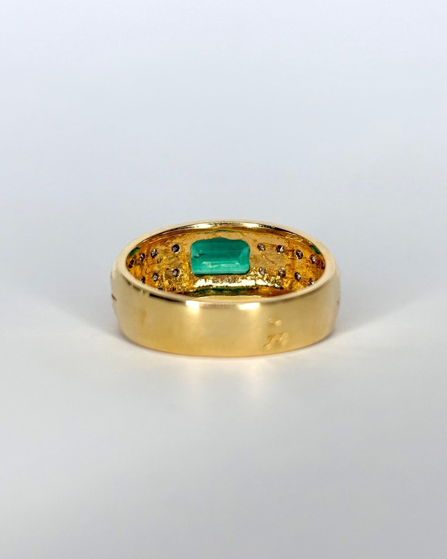 Bague Jonc Émeraude 1 ct &amp; 20 Diamants &quot;Sérena&quot; - Elliade Paris