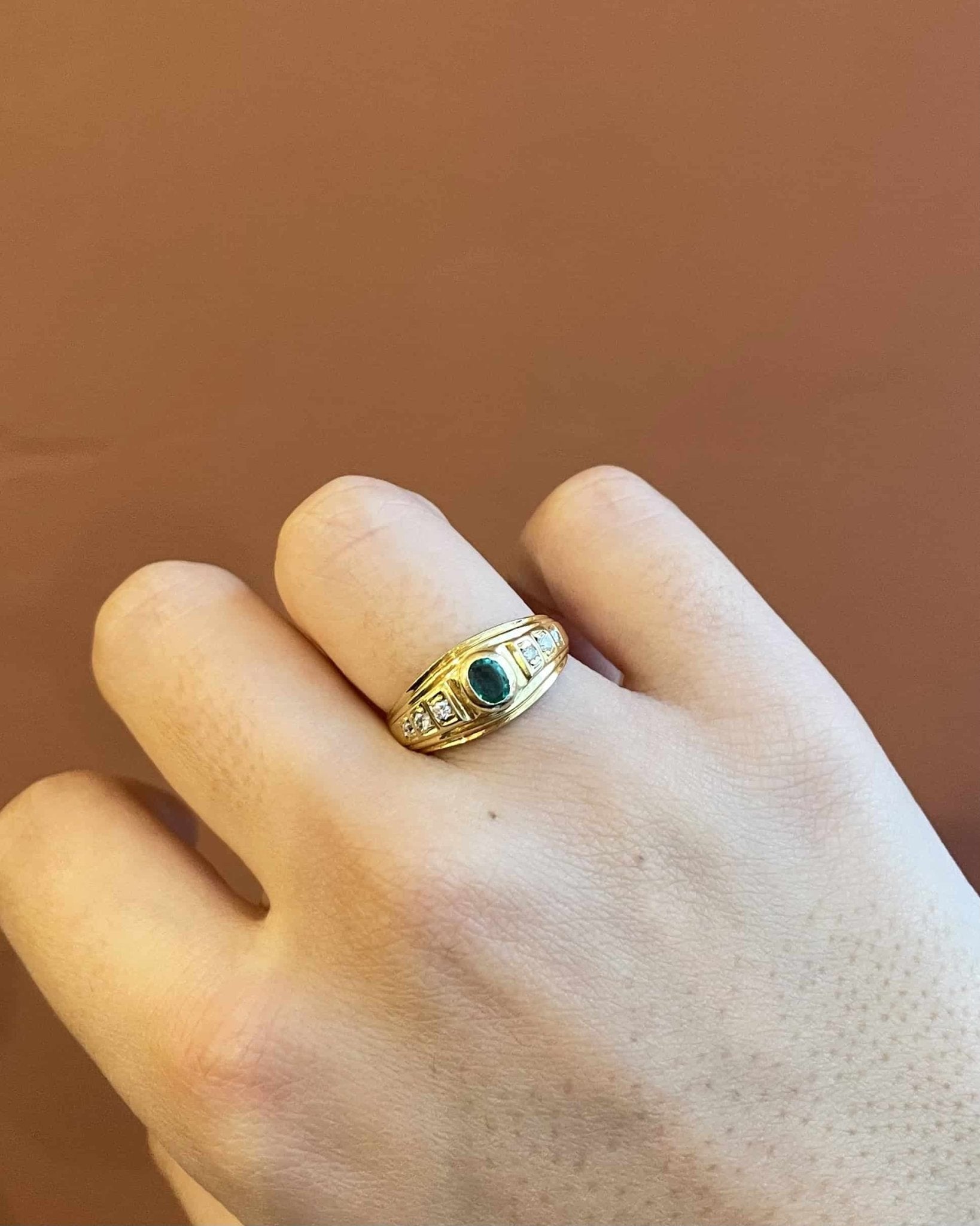 Bague Jonc Émeraude &amp; Diamants "Azénor" - Elliade Paris