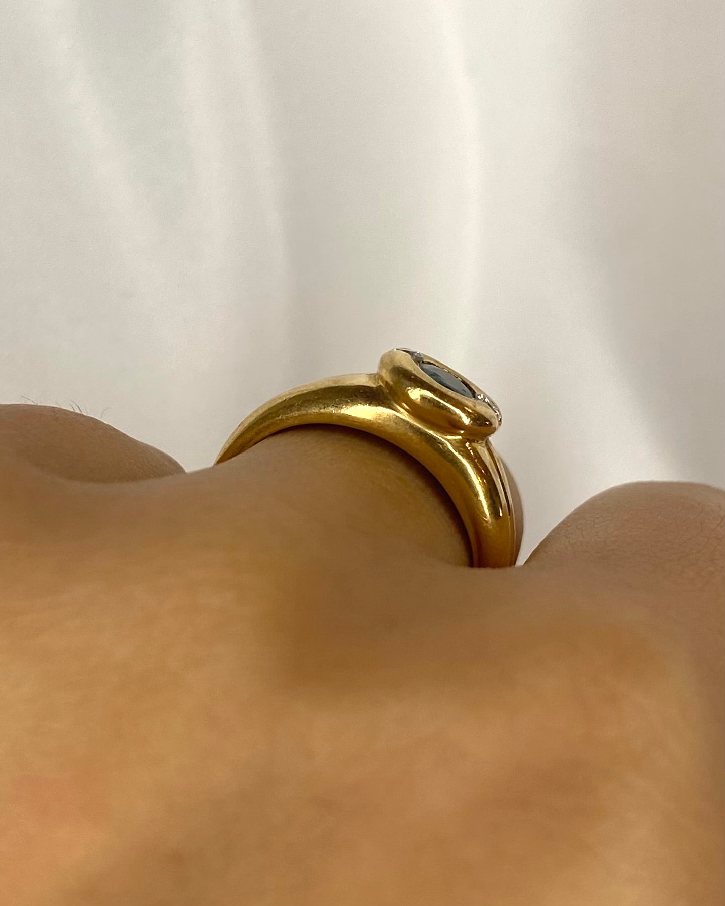 Bague Jonc Émeraude &amp; Diamants &quot;Carmélia&quot; - Elliade Paris