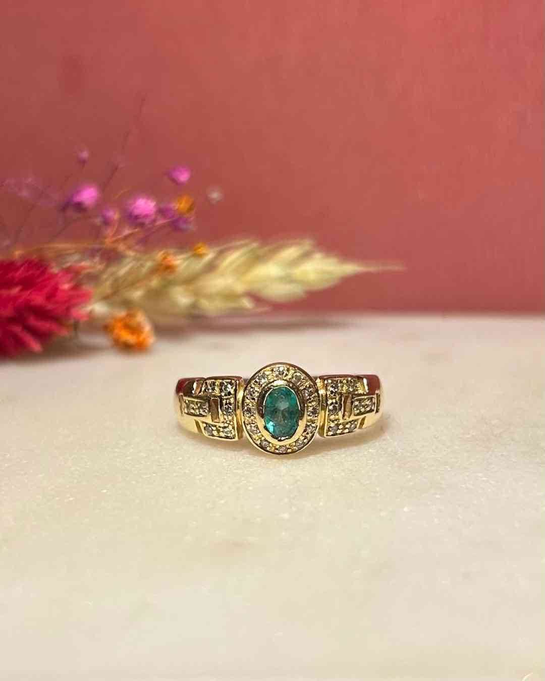 Bague Jonc Émeraude &amp; Diamants "Lilou" - Elliade Paris