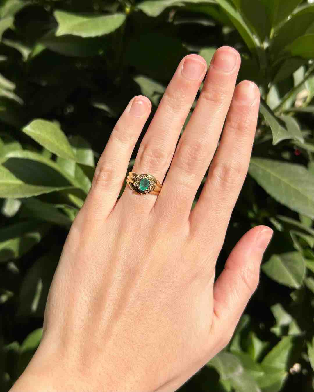Bague Jonc Emeraude &amp; Diamants "Ondine" - Elliade Paris