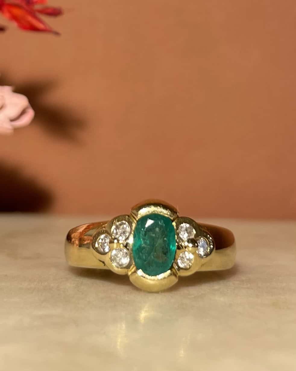 Bague Jonc Emeraude &amp; Diamants "Sally" - Elliade Paris
