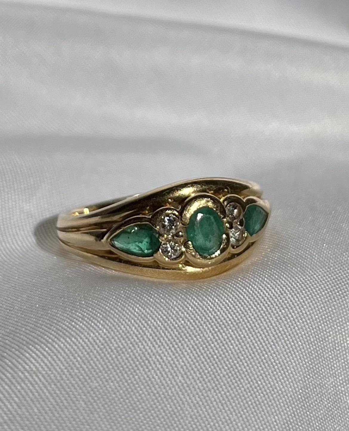Bague Jonc émeraudes &amp; diamants "Ode" - Elliade Paris