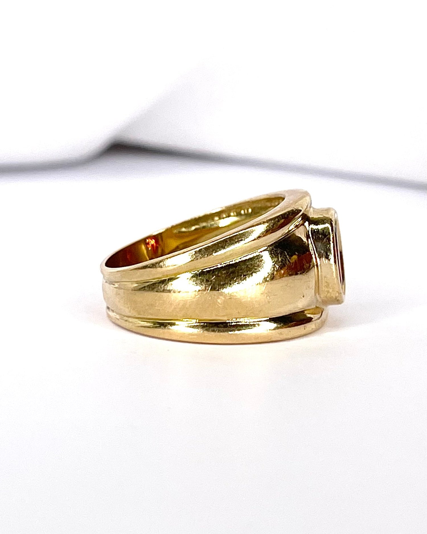 Bague Jonc Grenat 1.30 carat &amp; Or 6.69g "Vélina" - Elliade Paris