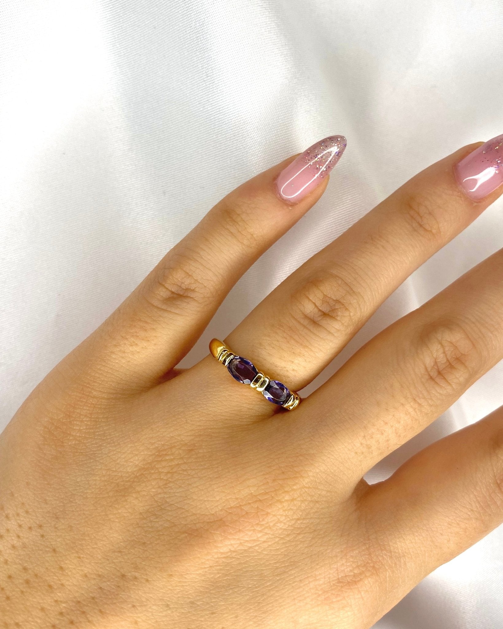 Bague Jonc Iolites 0.60 carat "Lila" - Elliade Paris
