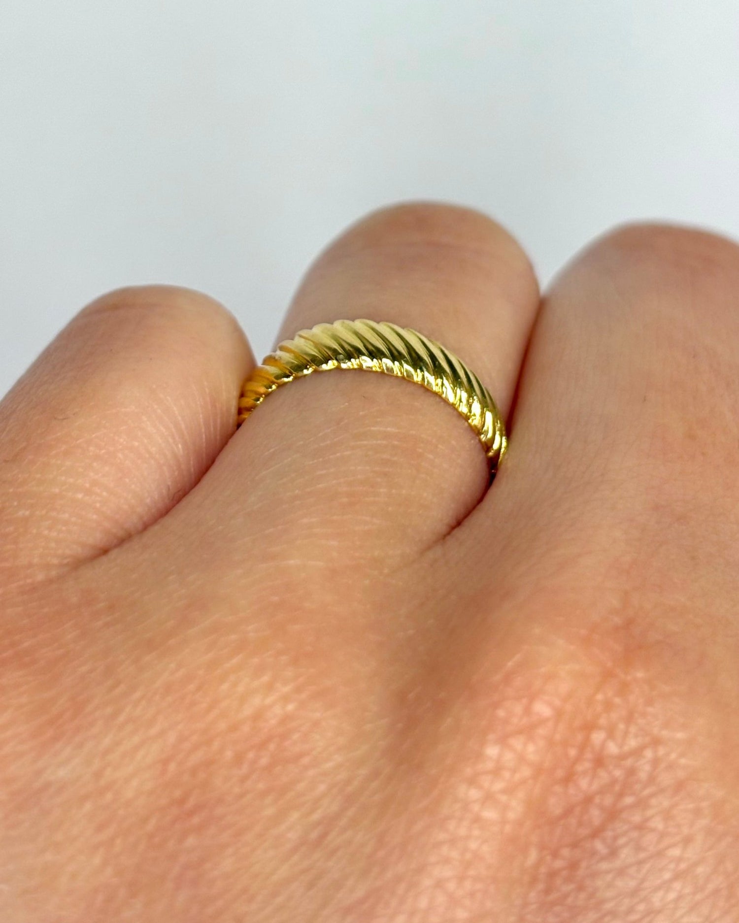 Bague Jonc Or Jaune 18 carats "Auriane" - Elliade Paris