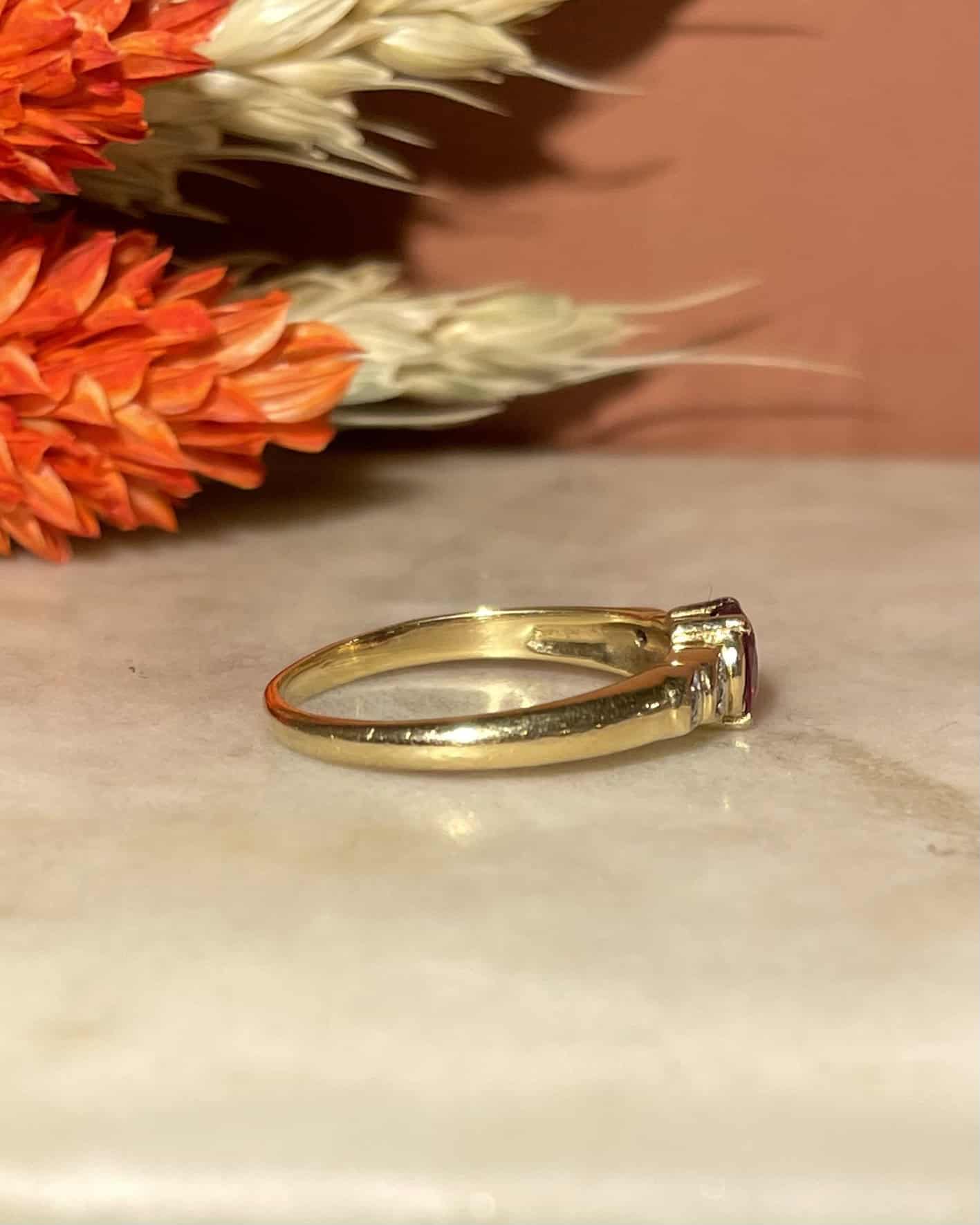 Bague Jonc Rubis &amp; Diamants &quot;Sissy&quot; - Elliade Paris