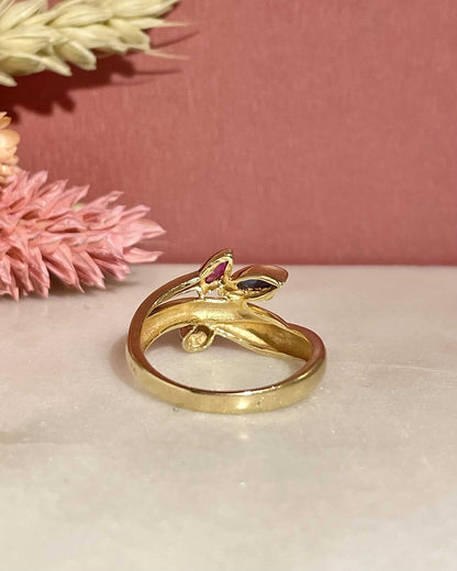 Bague Jonc Rubis, Saphir &amp; Diamant &quot;Giselle&quot; - Elliade Paris