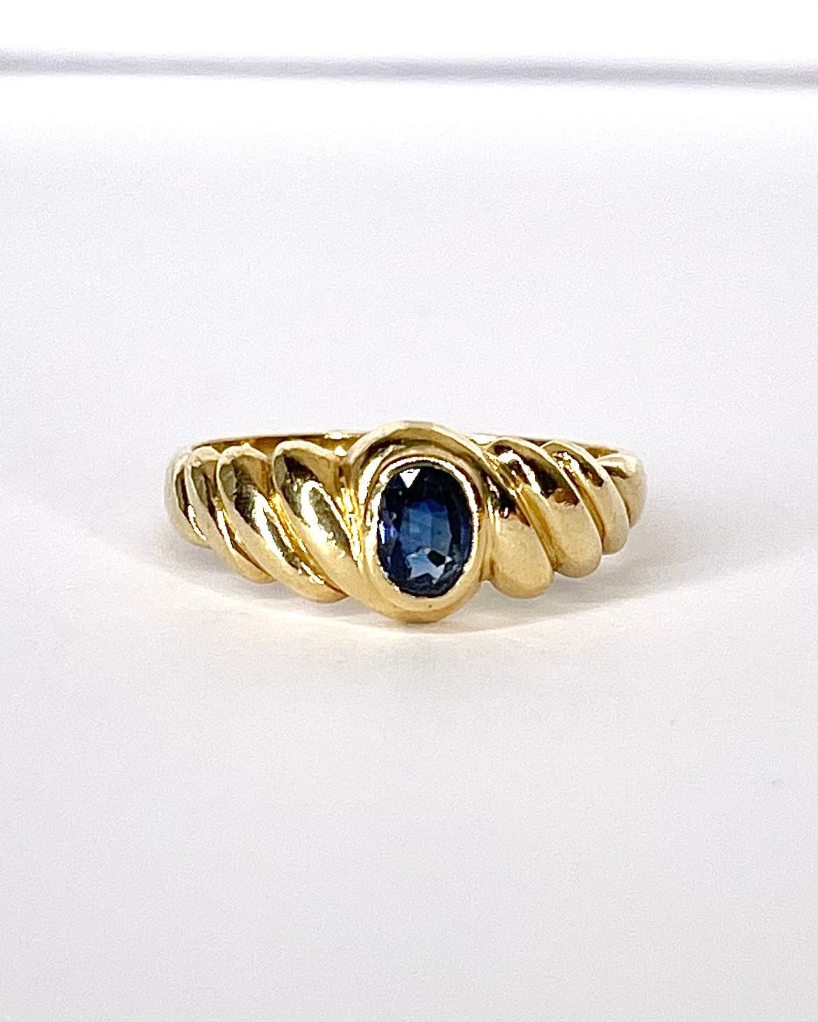 Bague Jonc Saphir 0.30 carat &amp; Or 3.46g "Oana" - Elliade Paris