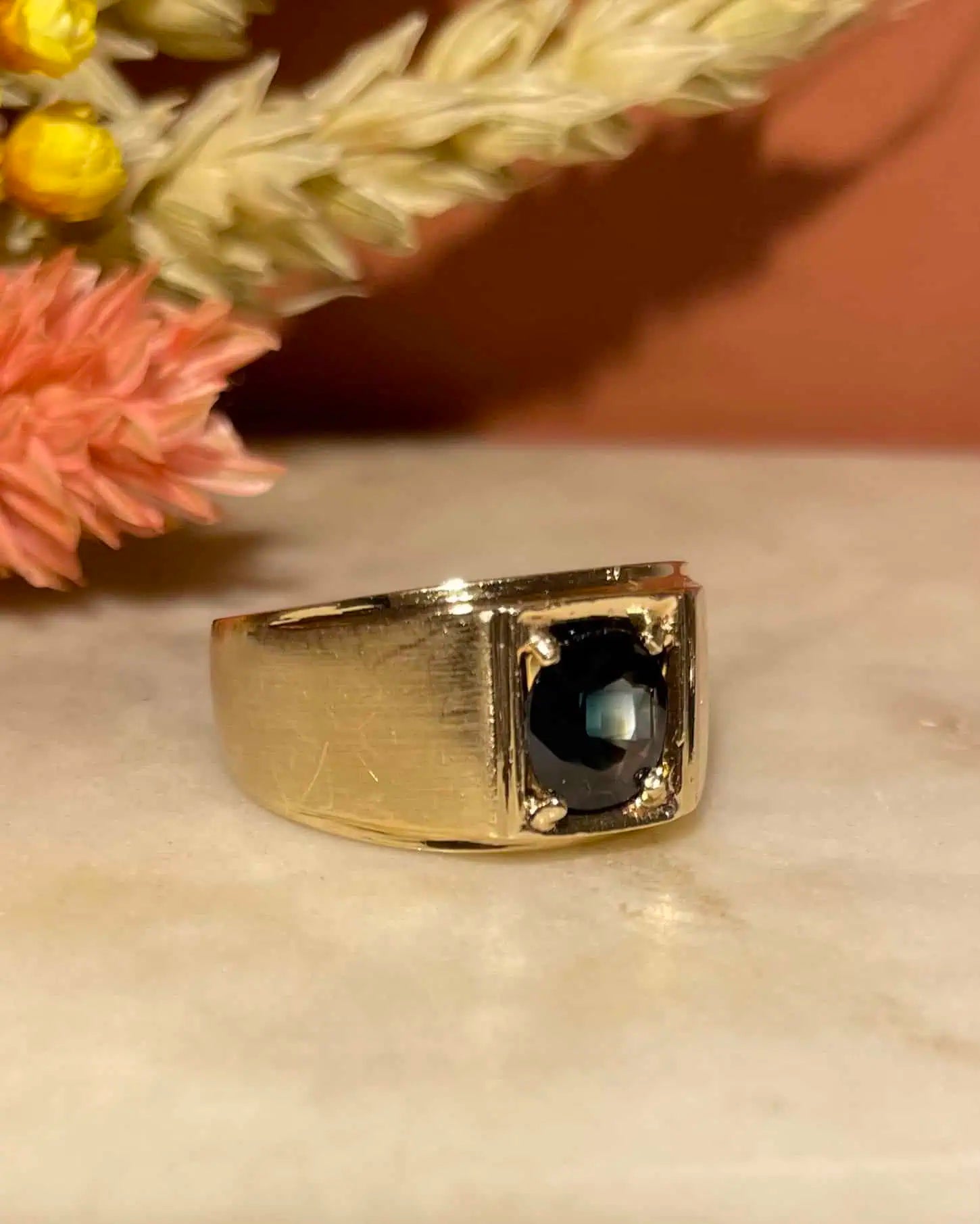 Bague jonc Saphir 1.55 carat "Joan" - Elliade Paris