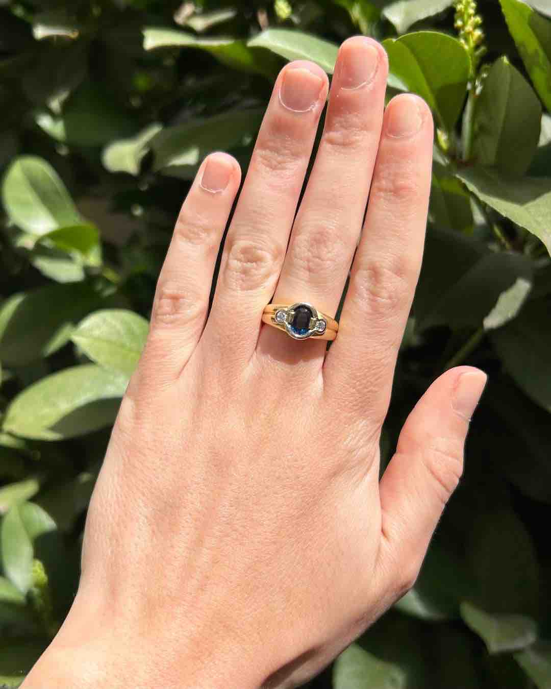 Bague Jonc Saphir &amp; Diamants "Lorena" - Elliade Paris