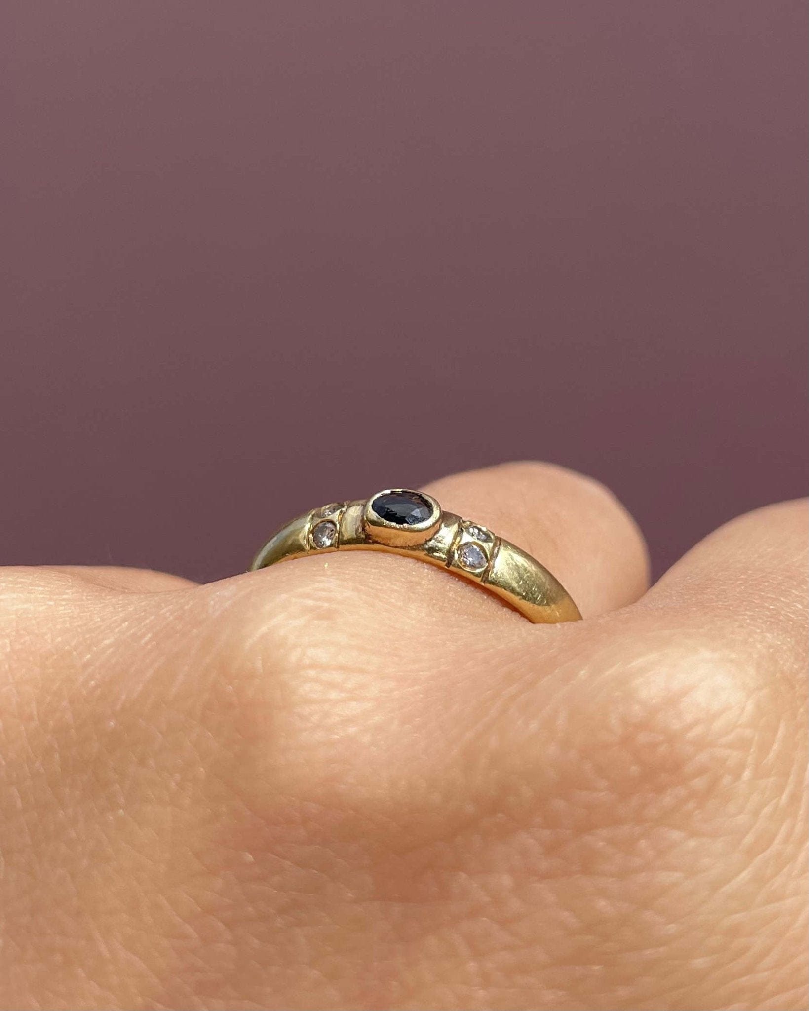 Bague Jonc Saphir &amp; Diamants "Stella" - Elliade Paris