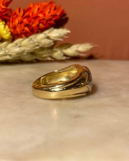 Anillo brazalete &quot;Safia&quot; de dos diamantes y oro