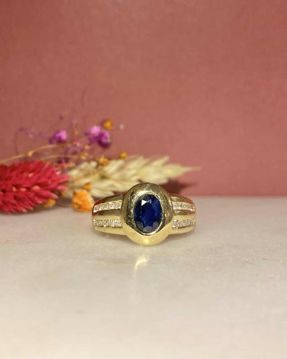 Bague Jonc style Art - Déco Saphir 1 carat &amp; Diamants &quot;Thais&quot; - Elliade Paris