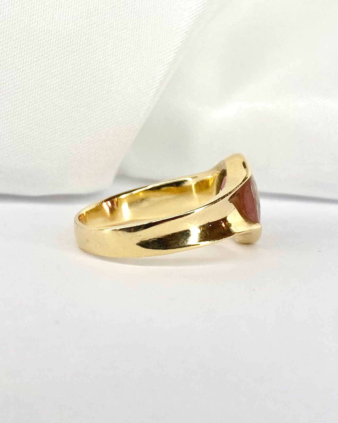 Bague Jonc Tourmaline 2.80 carats &amp; or 18 carats 5,25g &quot;Kika&quot; - Elliade Paris