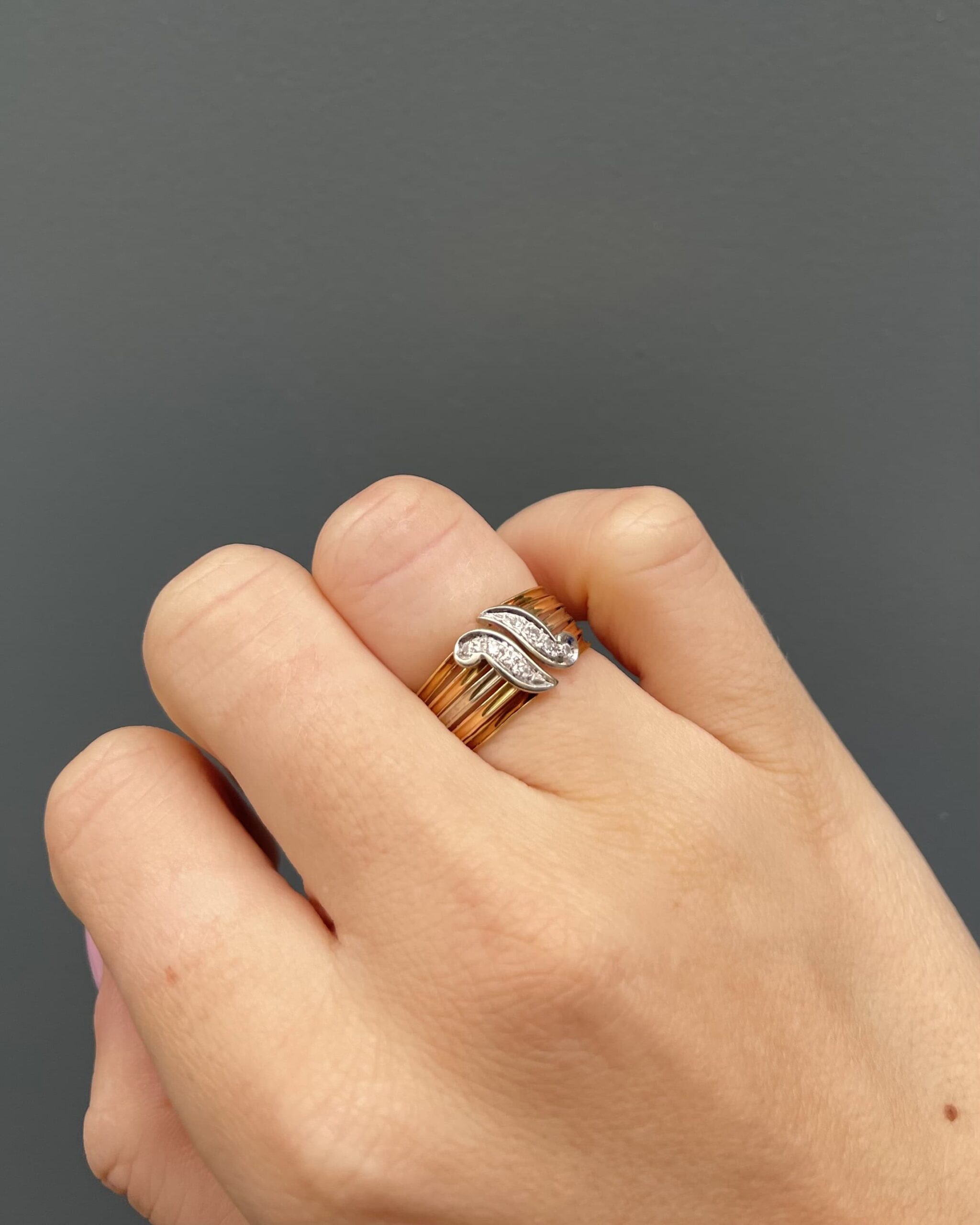 Anillo brazalete de 8 diamantes "Clem"