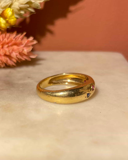 Bague Jonc Saphirs, Rubis &amp; Émeraude &quot;Myrtille&quot;