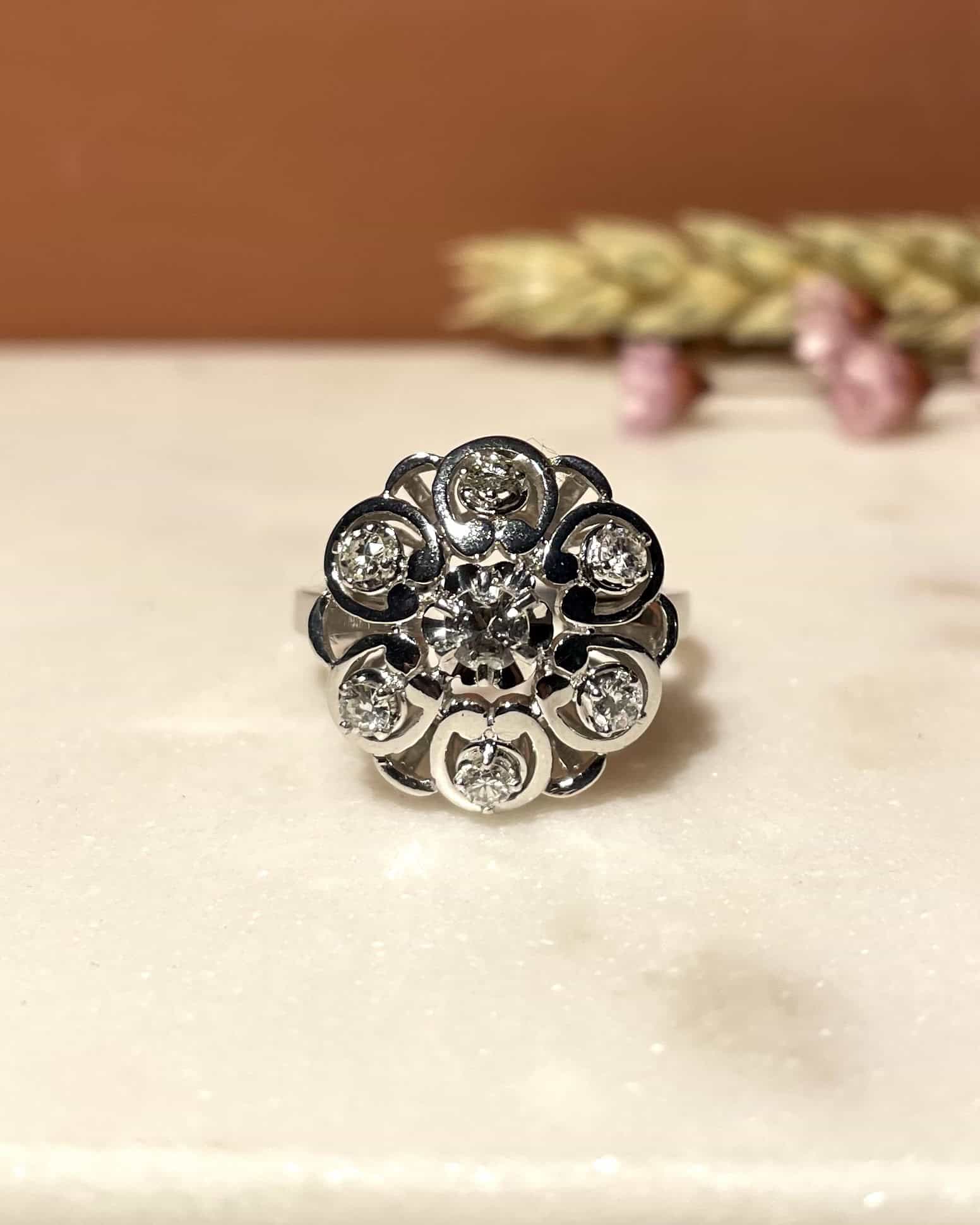 Bague Marguerite Art-Déco Diamants 0.55 carat "Eva" - Elliade Paris