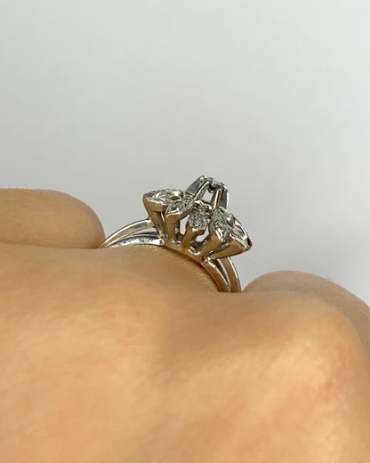 Bague Marguerite 13 Diamants "Yasmine" - Elliade Paris