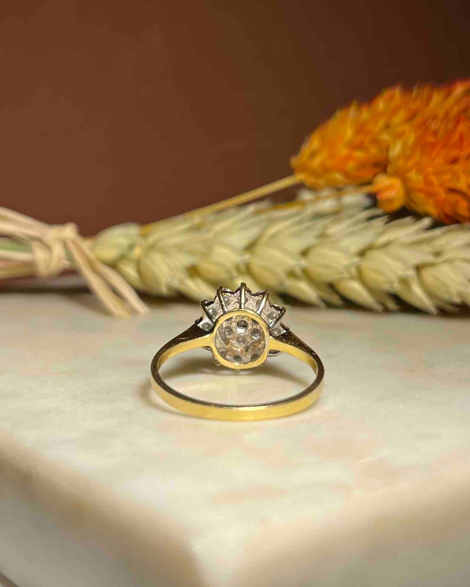 Bague Marguerite 19 Diamants &quot;Etta&quot; - Elliade Paris