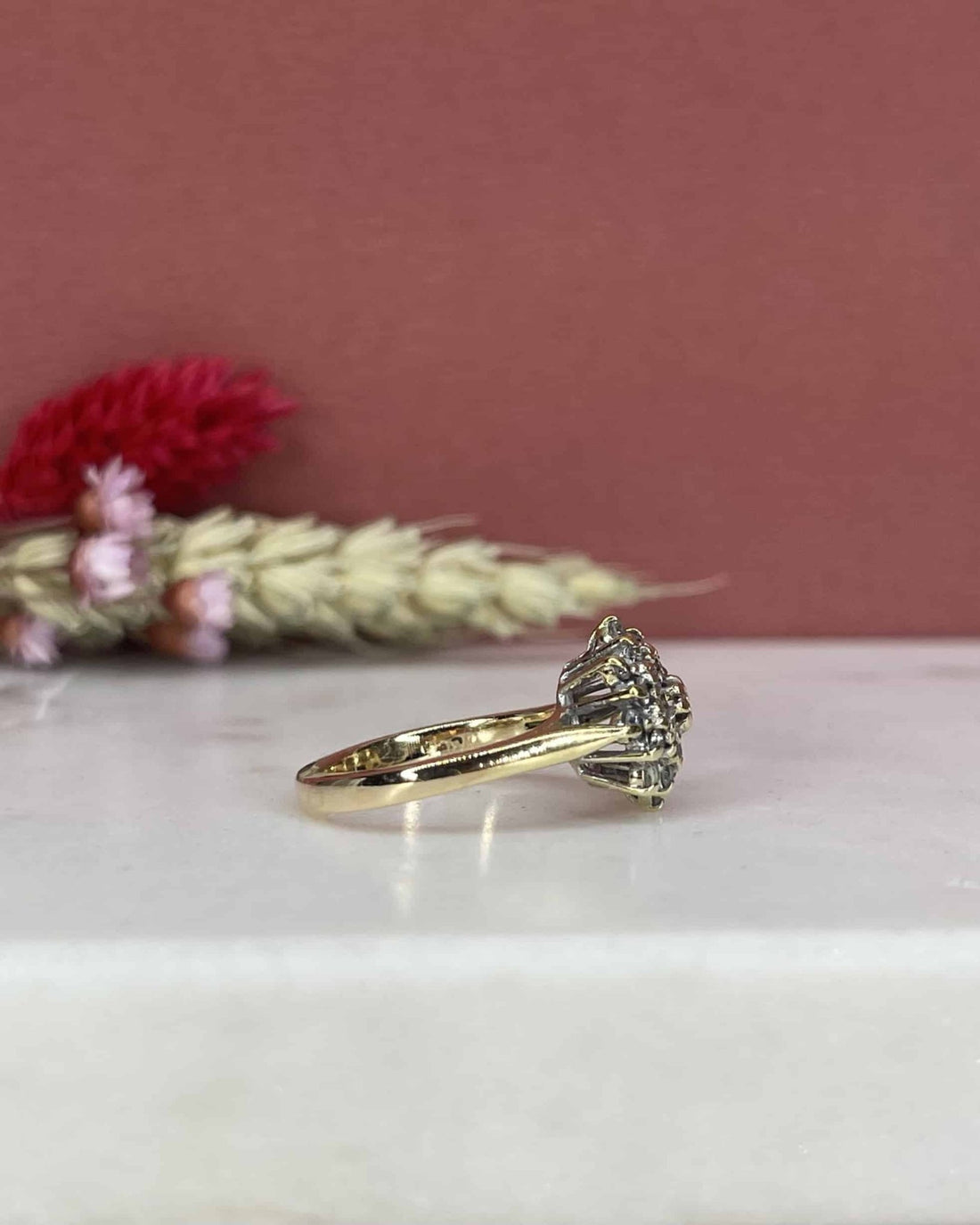 Bague Marguerite 25 Diamants 0.76 Carat &quot;April&quot; - Elliade Paris