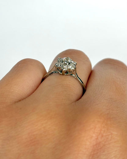 Bague Marguerite 7 Diamants "Hannah" - Elliade Paris