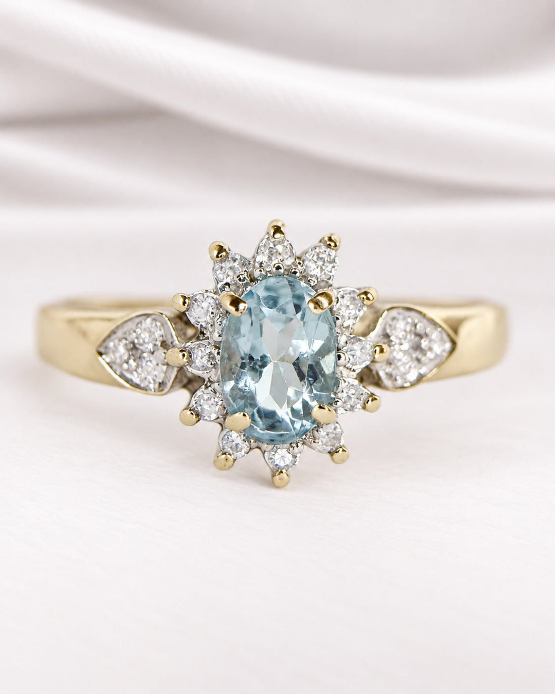 Bague Marguerite Aigue-Marine 0.52 carat &amp; Diamants "Océane" - Elliade Paris