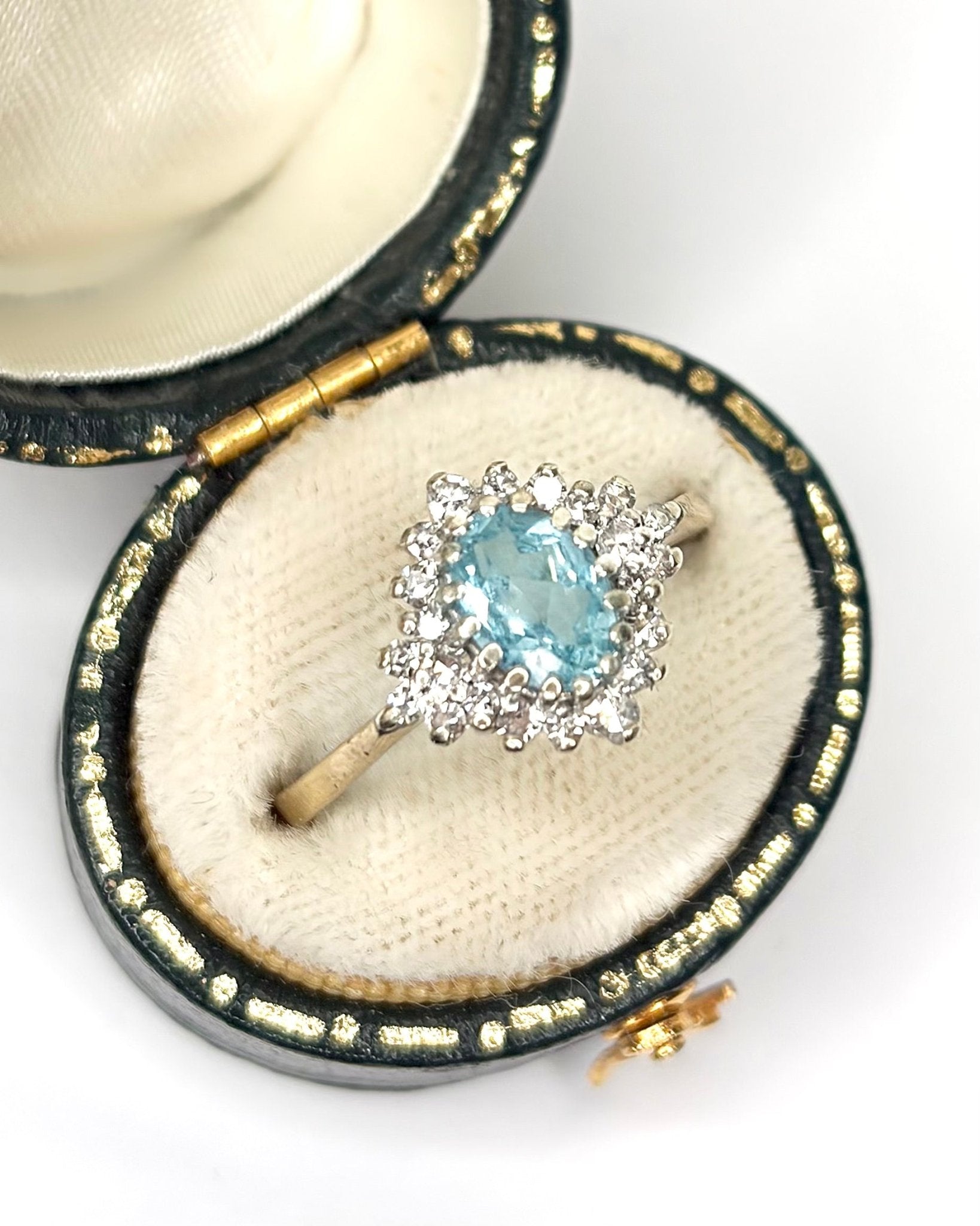 Bague Marguerite Aigue-Marine 0.70 carat &amp; Diamants "Anna" - Elliade Paris