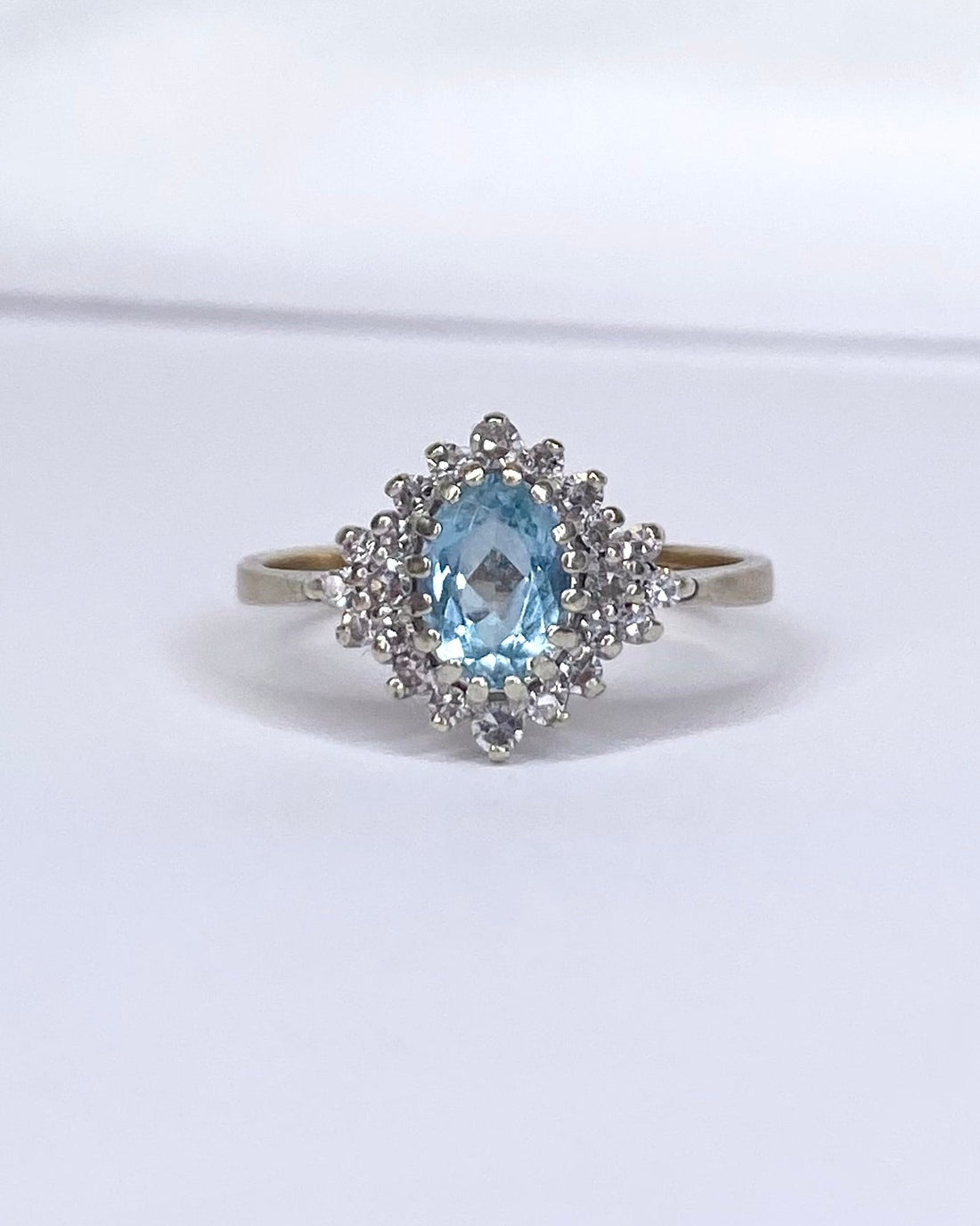 Bague Marguerite Aigue - Marine 0.70 carat &amp; Diamants "Anna" - Elliade Paris