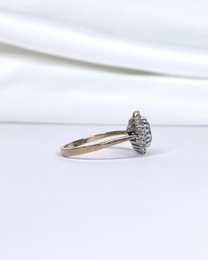 Bague Marguerite Aigue - Marine 0.70 carat &amp; Diamants "Anna" - Elliade Paris