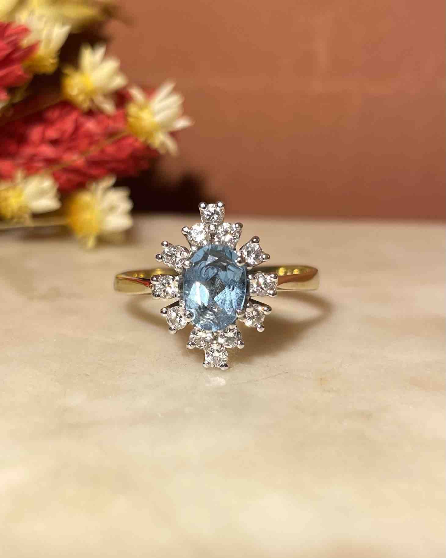 Bague Marguerite Aigue - Marine et Diamants "Aude" - Elliade Paris