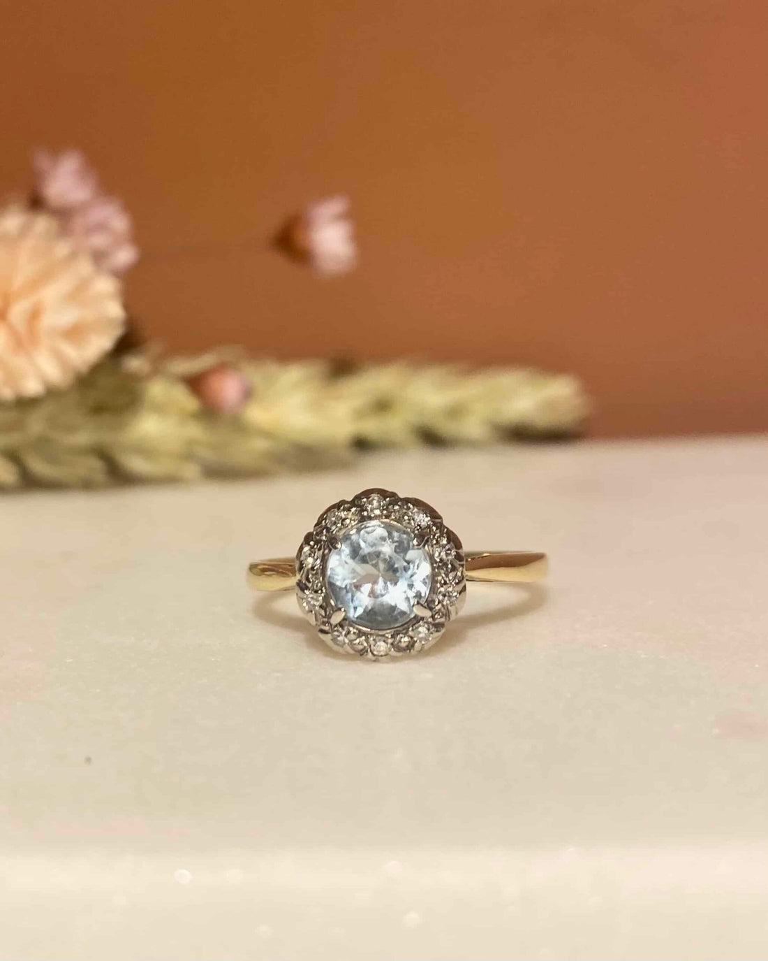 Bague Marguerite Aigue-Marine et Diamants &quot;Taylor&quot;