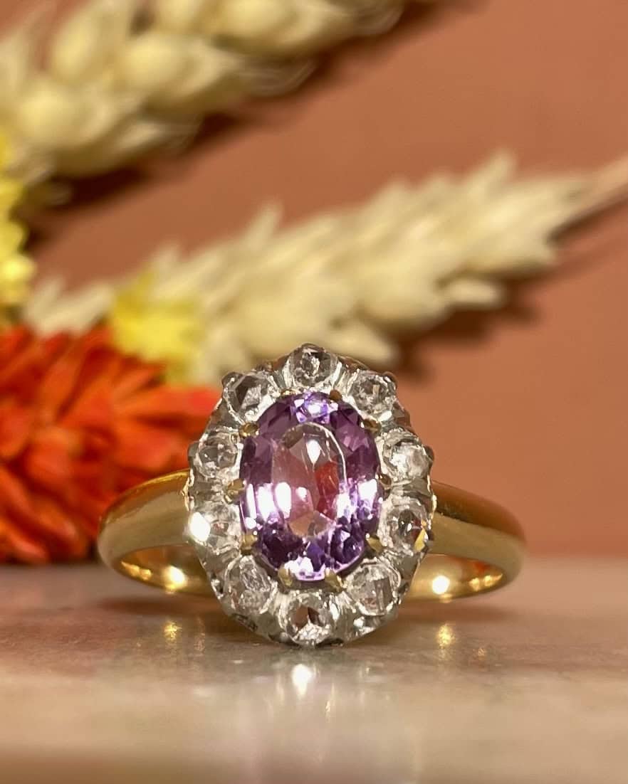 Bague Marguerite Améthyste &amp; 10 Diamants "Tayara" - Elliade Paris