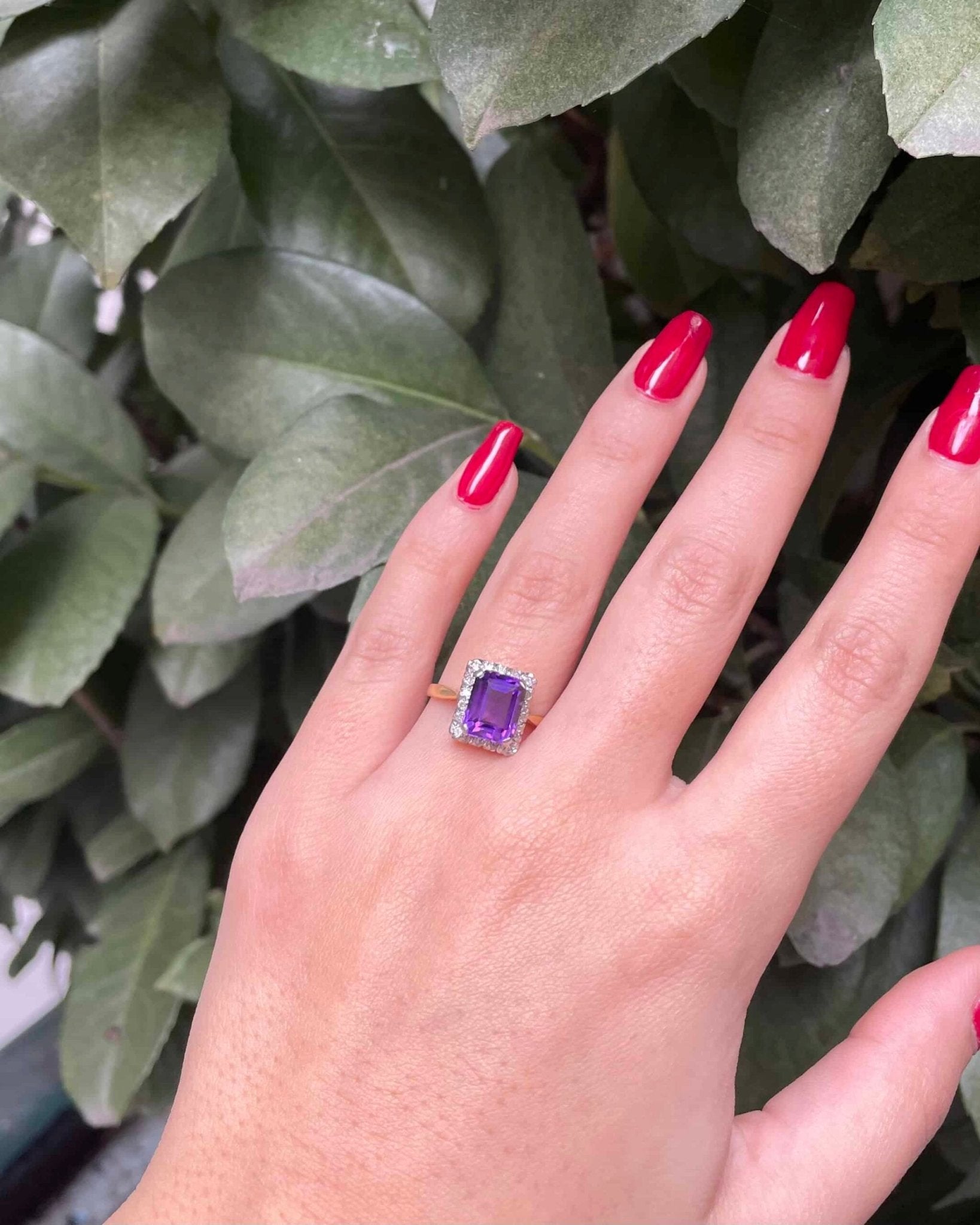 Bague Marguerite Améthyste 2.35 carat &amp; Diamants "Adriana" - Elliade Paris