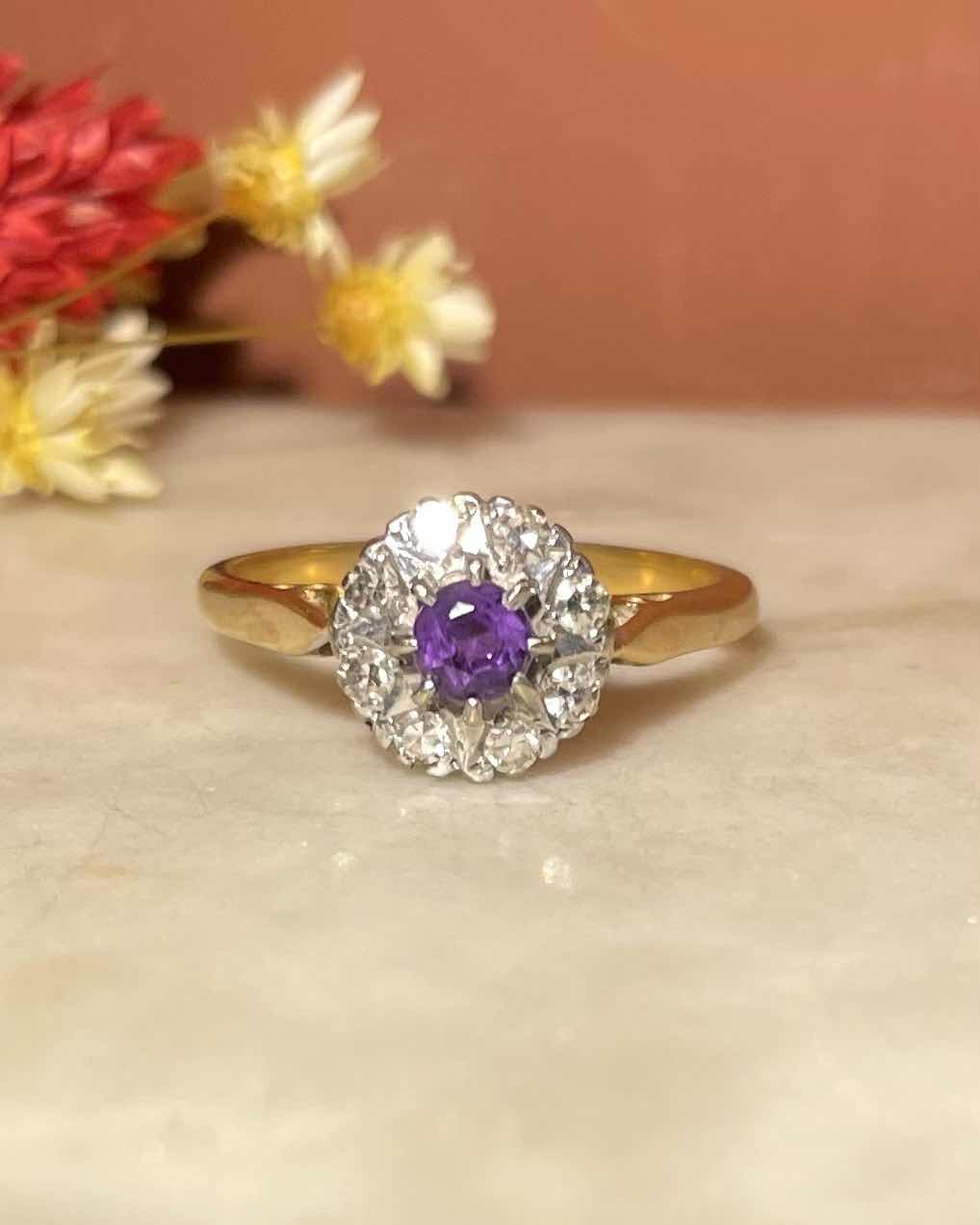 Bague Marguerite Améthyste &amp; Diamants "Dalya" - Elliade Paris